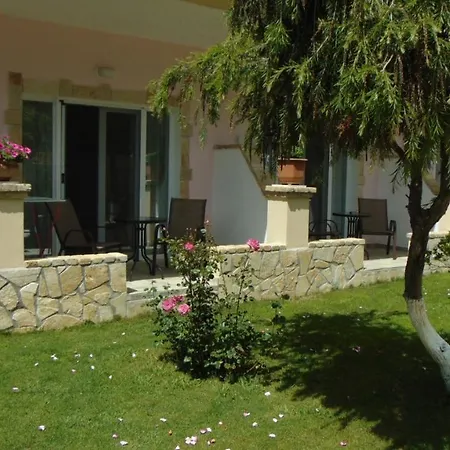 New Mazis Apartament Liapades